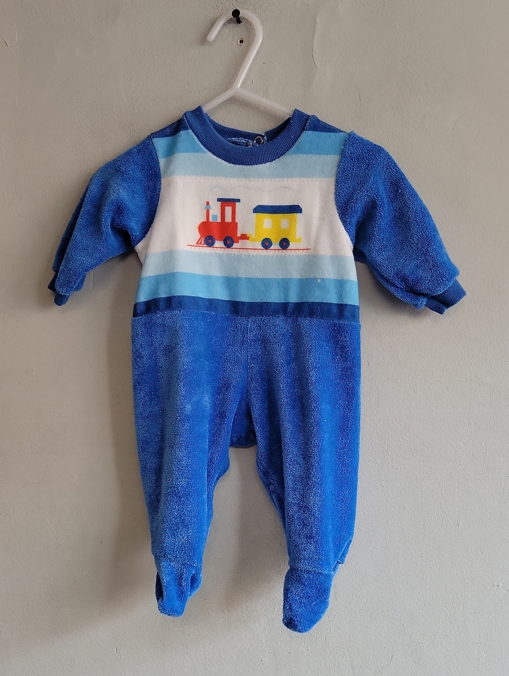 Vintage Carter's (up to 11lbs) blue striped footed one piece sleeper w/train